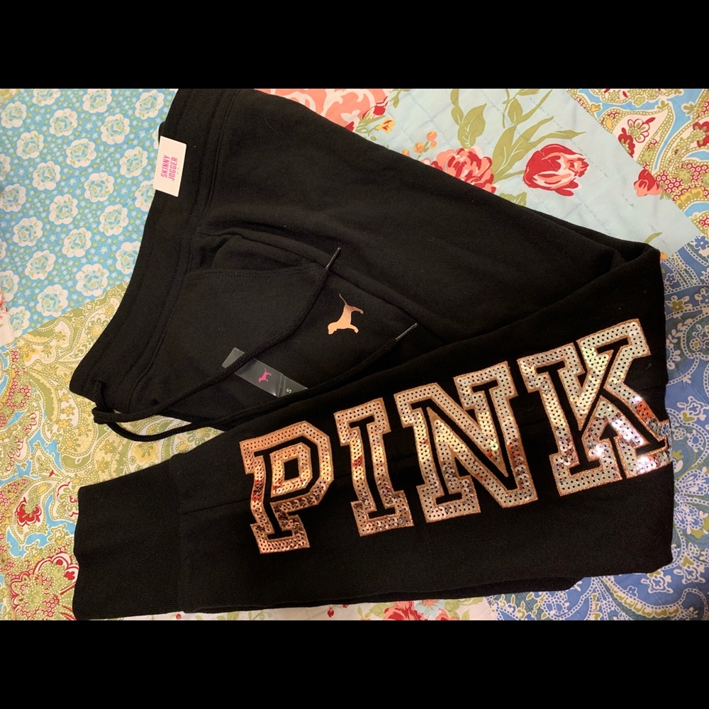 PINK Victoria’s Secret Skinny Jogger